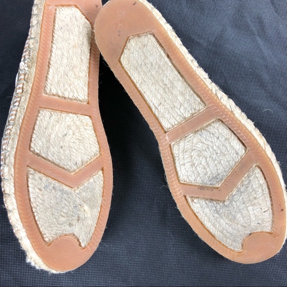 Tahari Poliana Espadrilles 6 - Picture 2 of 6